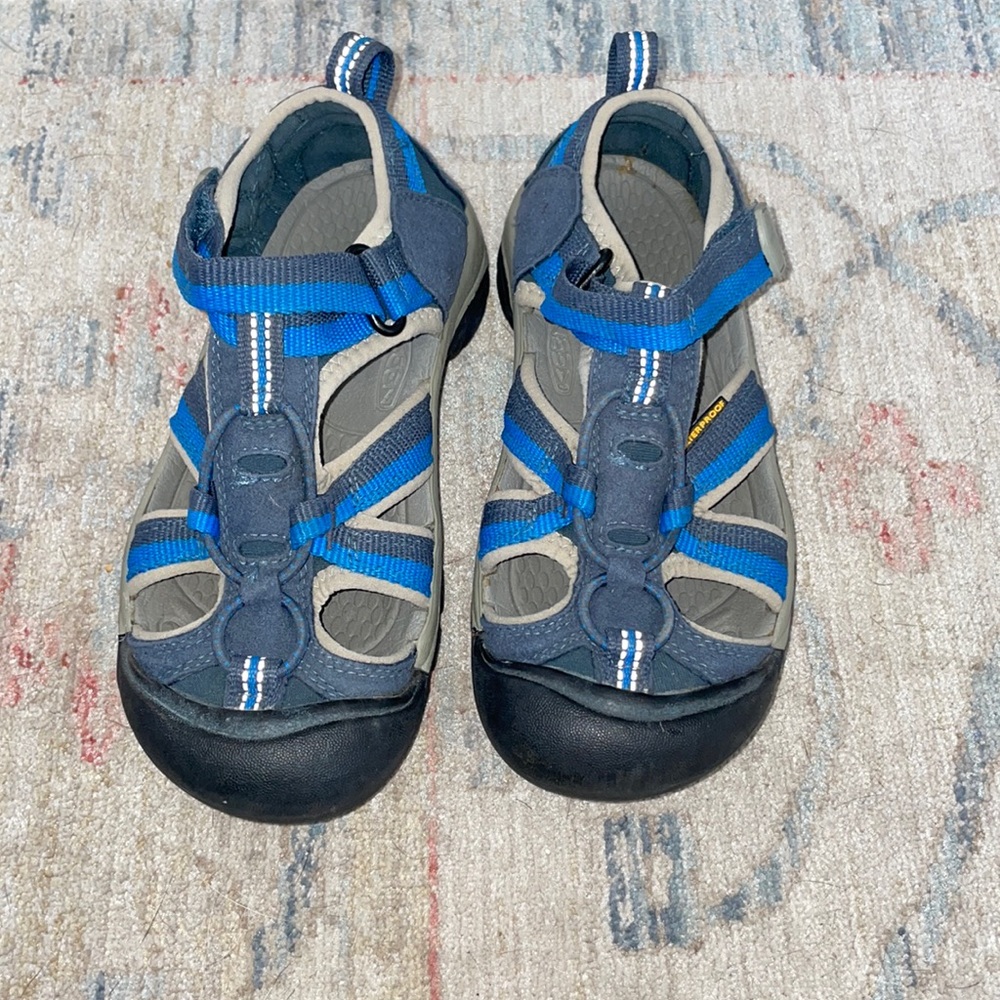 Keen waterproof water everyday shoes sandal 1 blue gray
